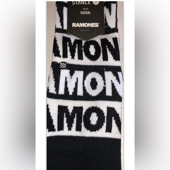 Stance Kids Ramones Crew Socks 1 Pair Youth L 3-5.5 White Black NY Punk Joey Bop - Picture 6 of 10